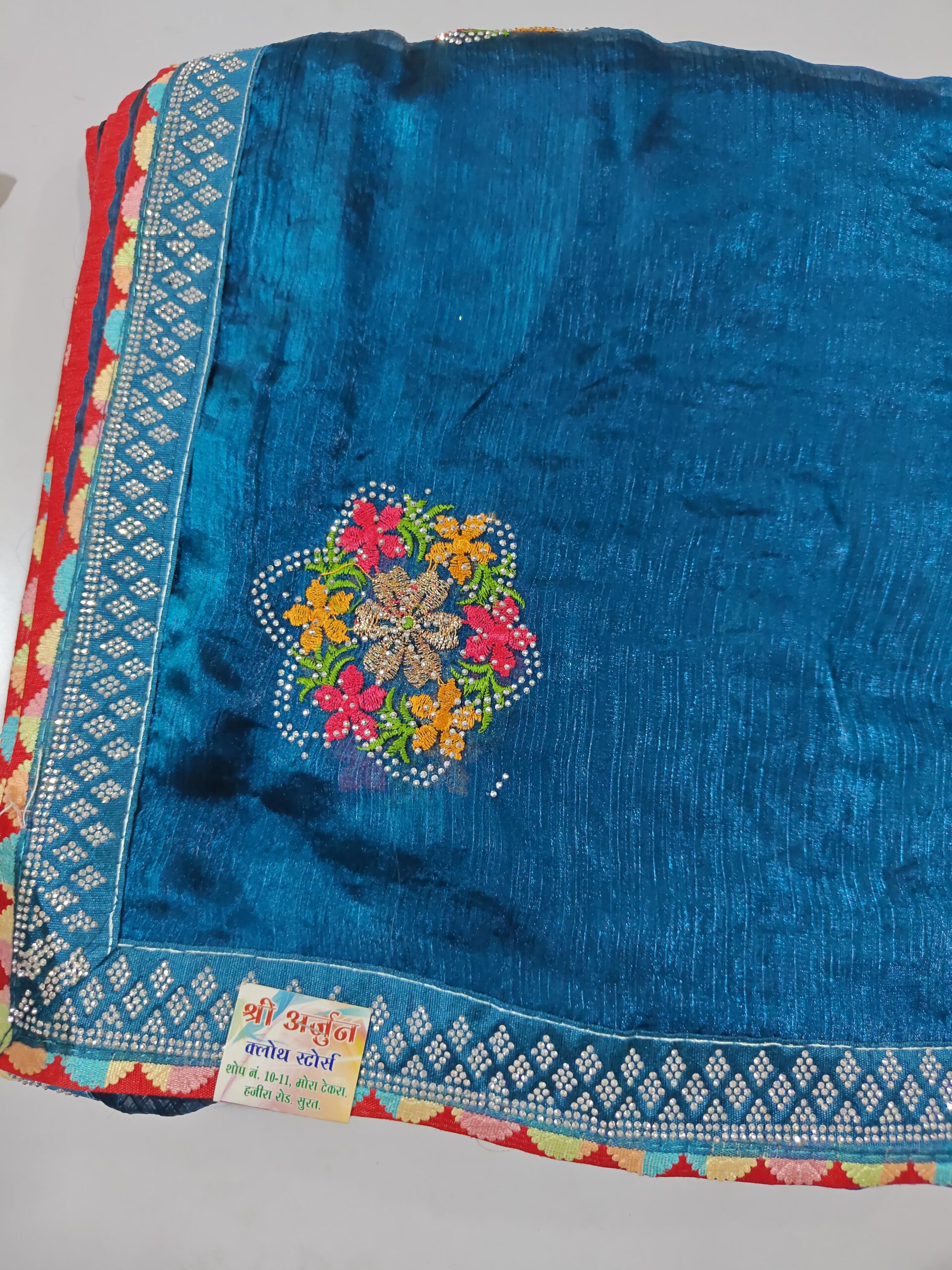 Beautiful Fendy Fabric Saree with Resham Dhaga & Stone Work Premium Party Wear ✨ - Image 7