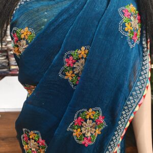 Beautiful Fendy Fabric Saree with Resham Dhaga & Stone Work Premium Party Wear ✨