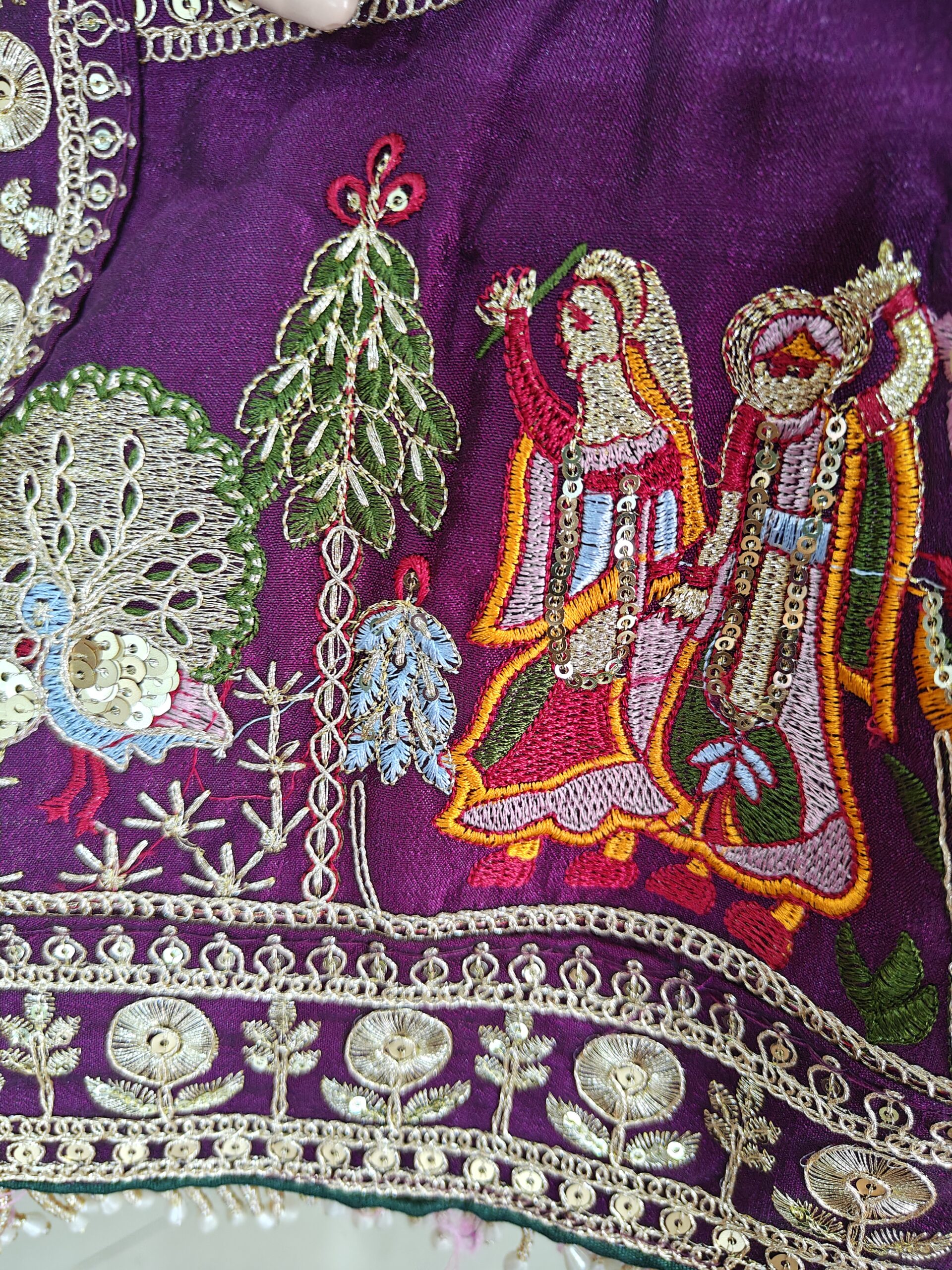 Party Wear Saree with Traditional Embroidery Border - Image 2