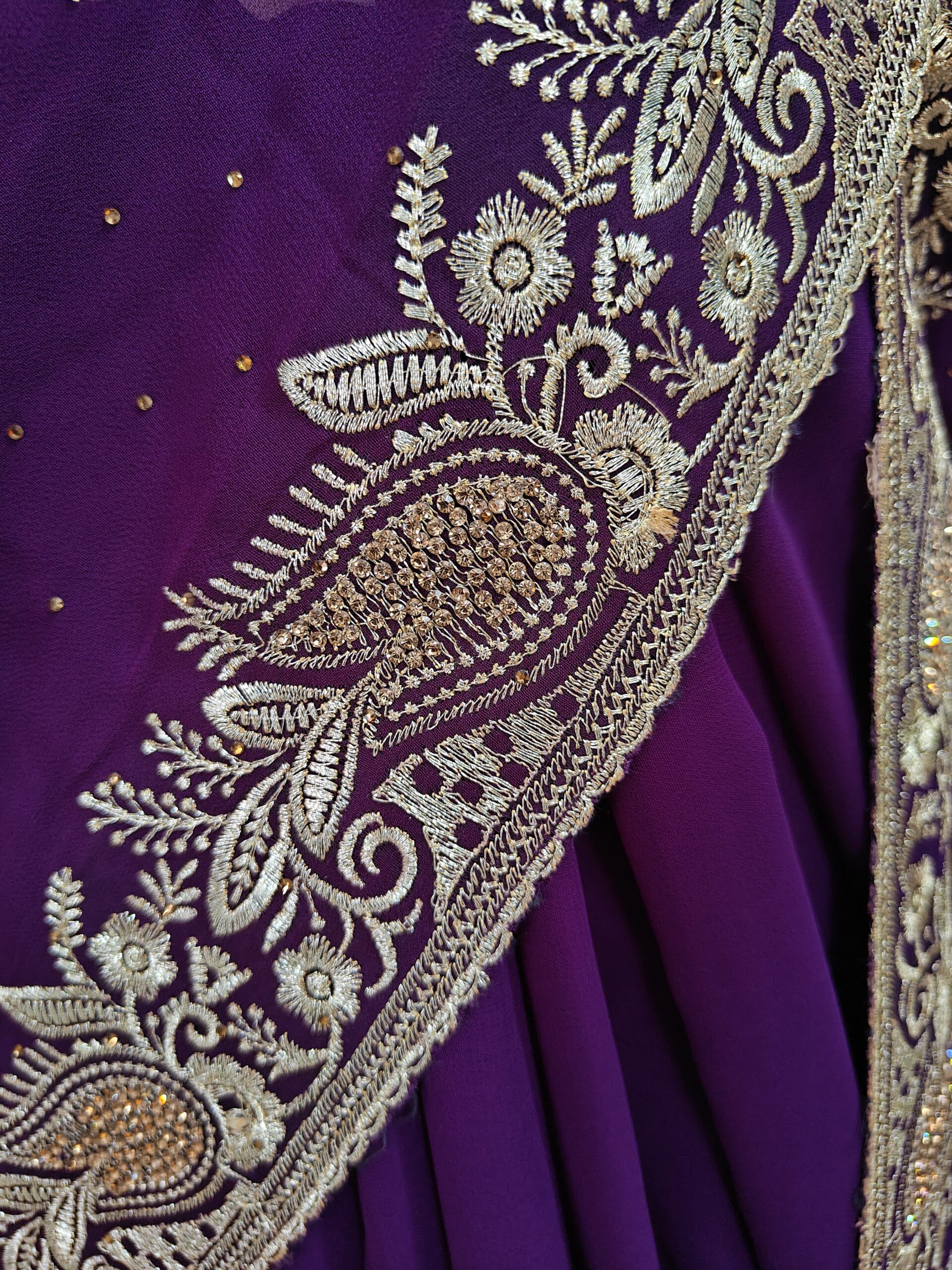 Saree with Heavy Zari Paisley Border & Stone Work - Image 3