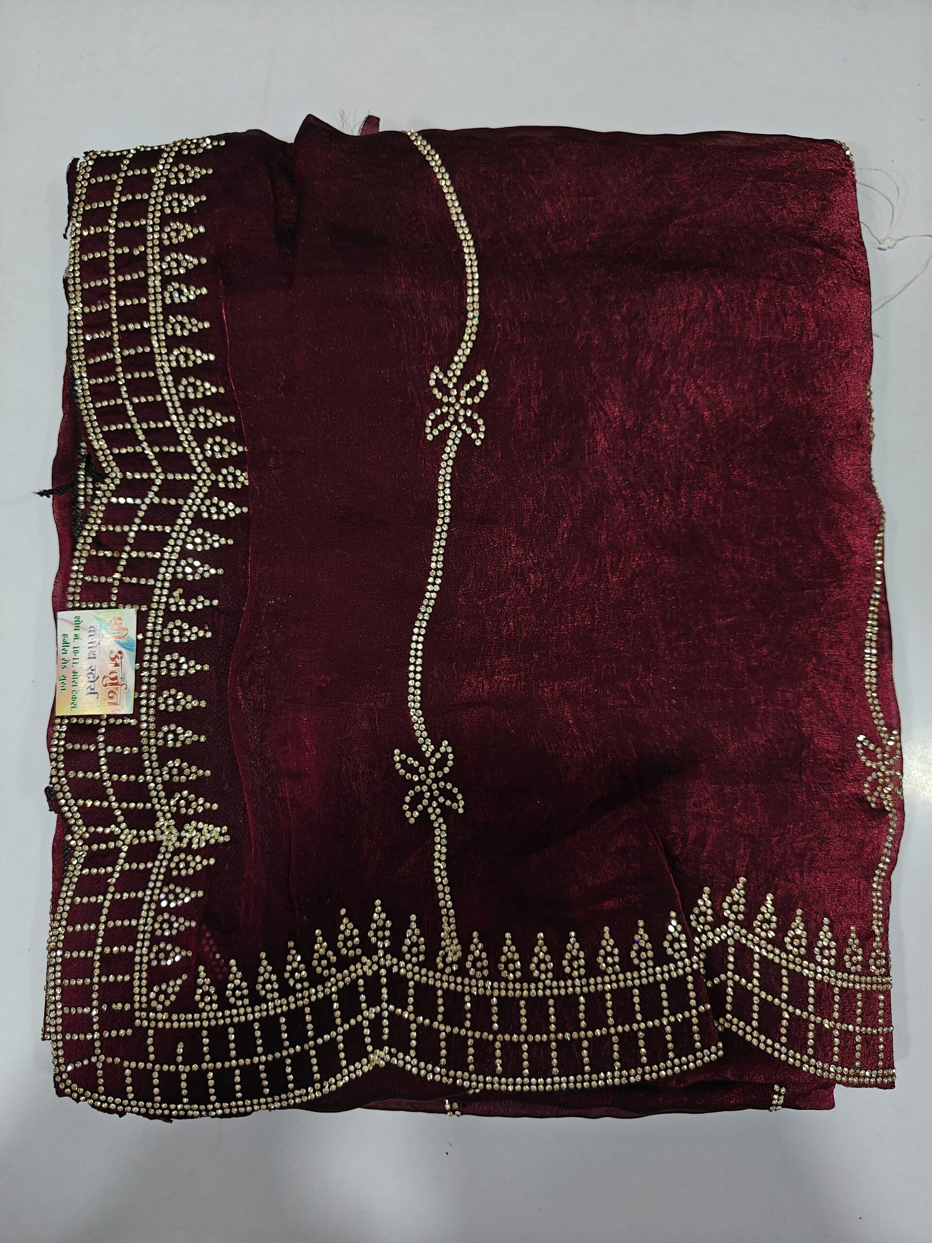 2026 में खूब चल रही है ये Maroon Color साड़ी ✨ Chocolate Fabric और Silver Stone Work की नई डिजाइन ❤️ - Image 5