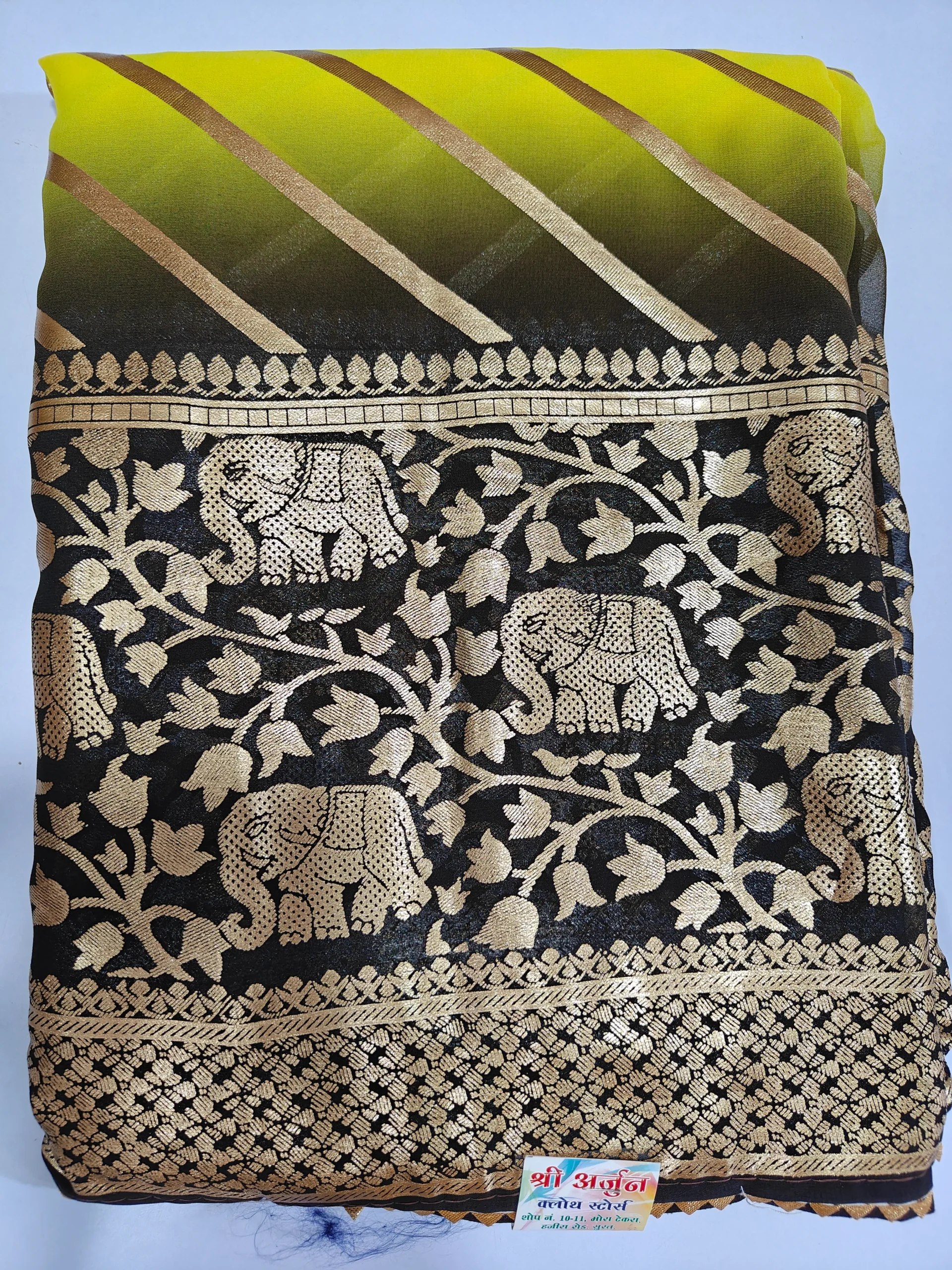 Green Golden Leheriya Saree for Women | Banarasi Border Designer Saree | Elegant Party Wear Traditional Saree - Image 9